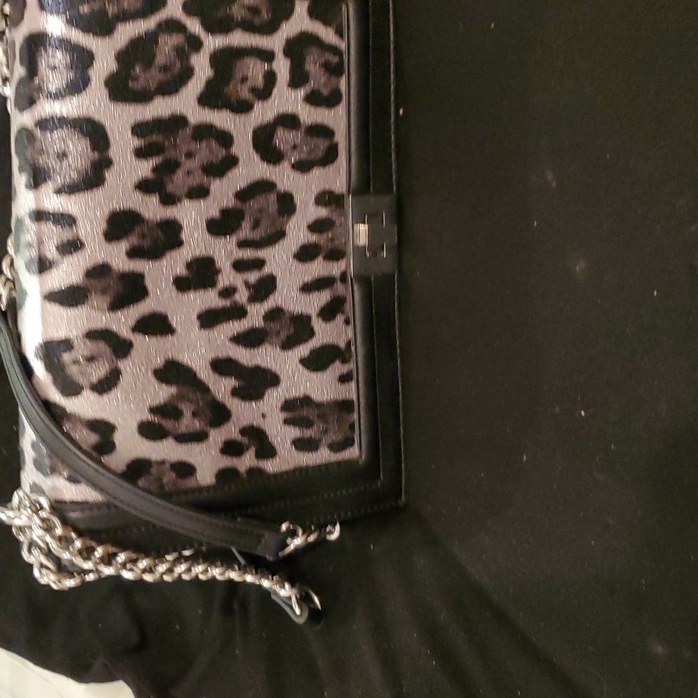 Handbag - Picture 3 of 3